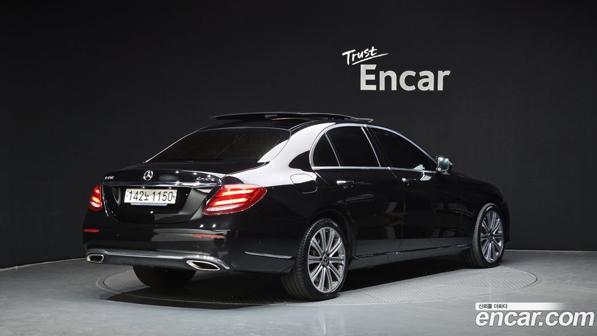 Mercedes-Benz E-Class 2020
