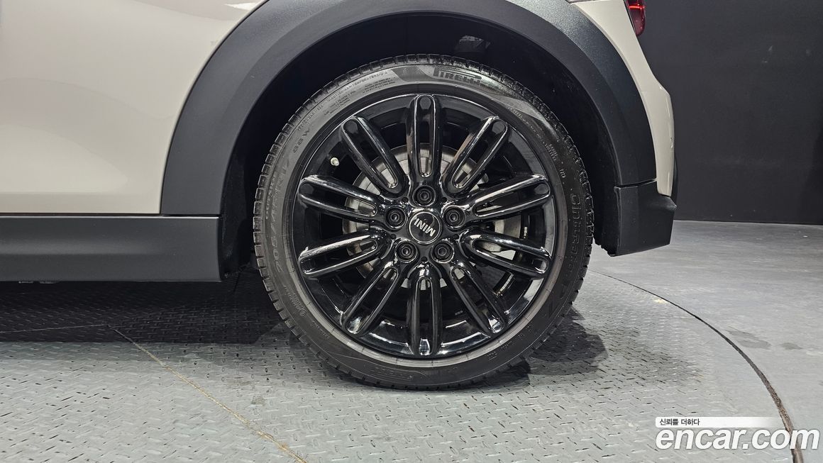 Mini Cooper 2024