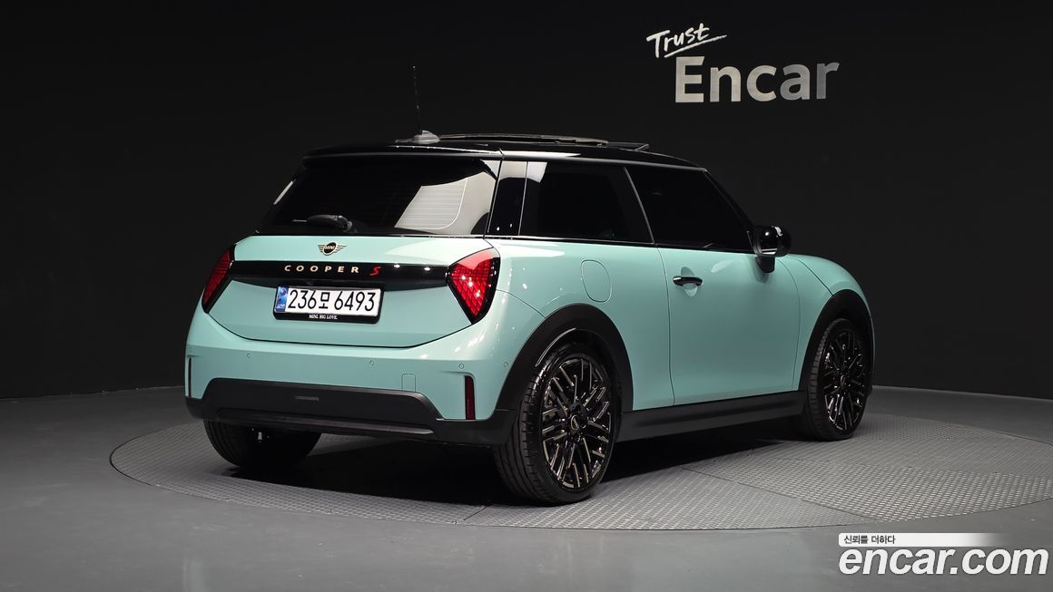 Mini Cooper 2025