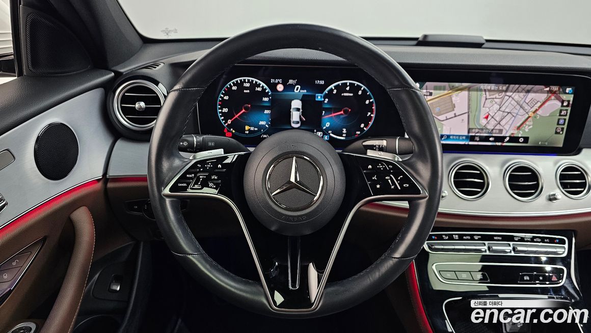 Mercedes-Benz E-Class 2021