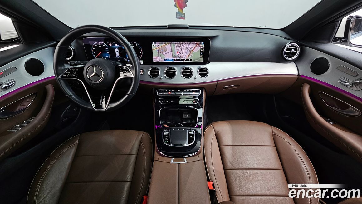 Mercedes-Benz E-Class 2021
