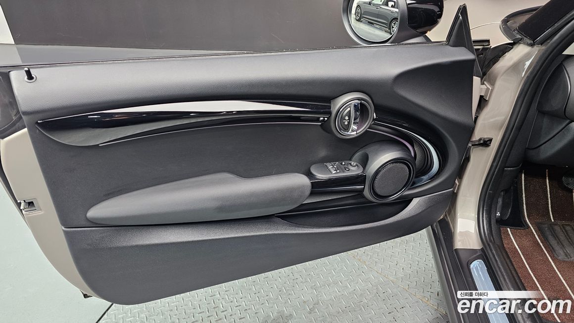 Mini Cooper 2024