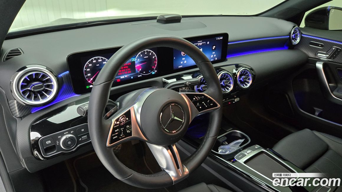 Mercedes-Benz A-Class 2024