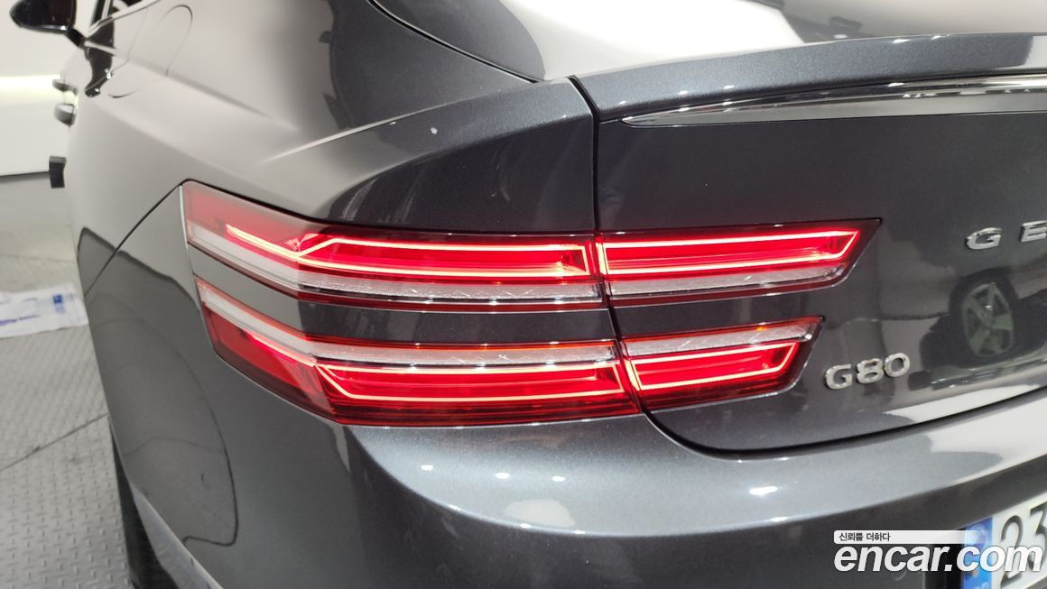 Genesis G80 2021