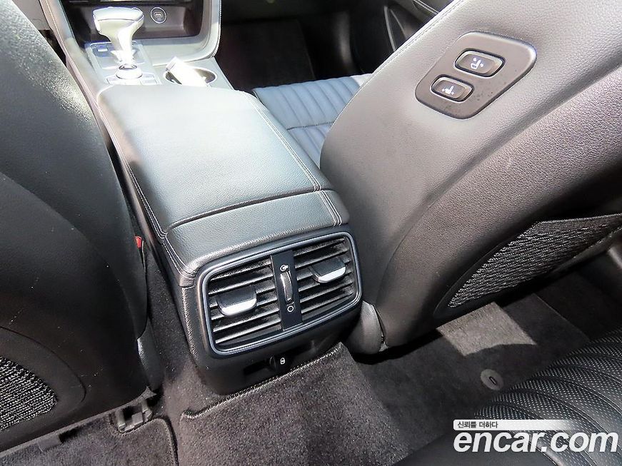 Genesis G70 2023