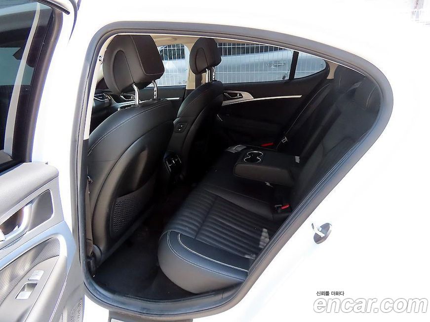 Genesis G70 2023