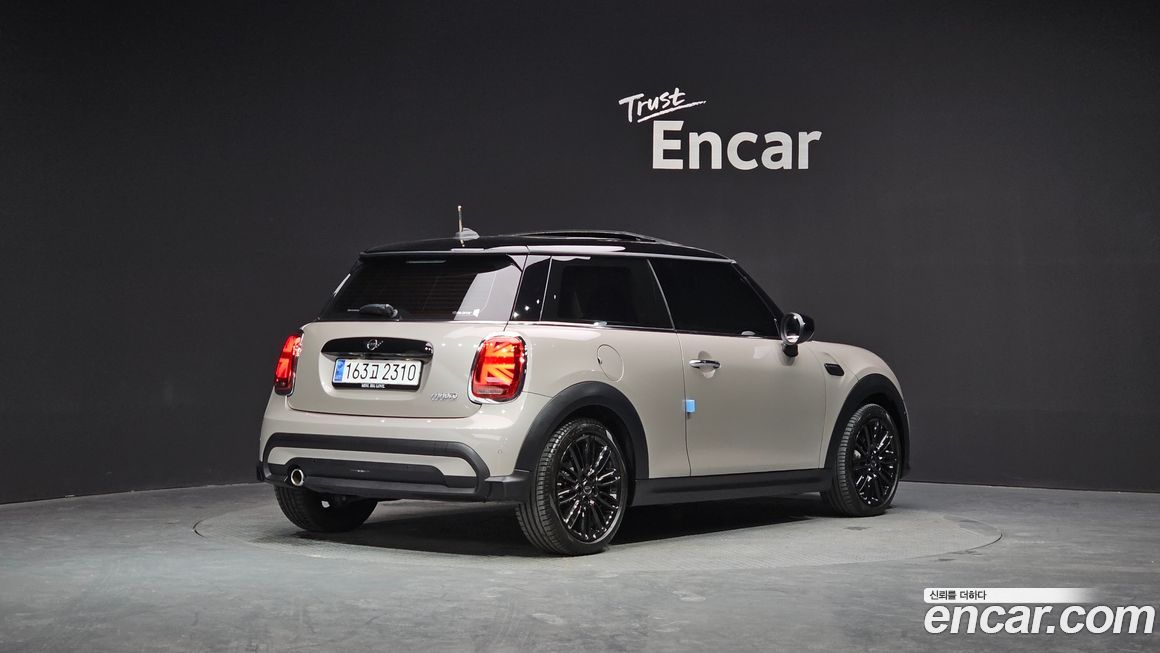 Mini Cooper 2024