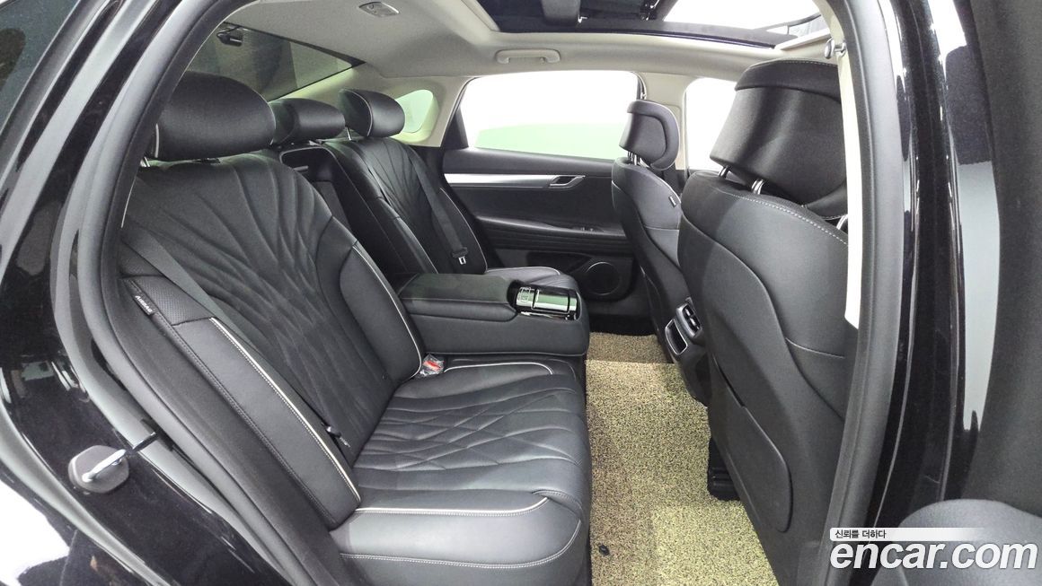 Genesis G80 2023