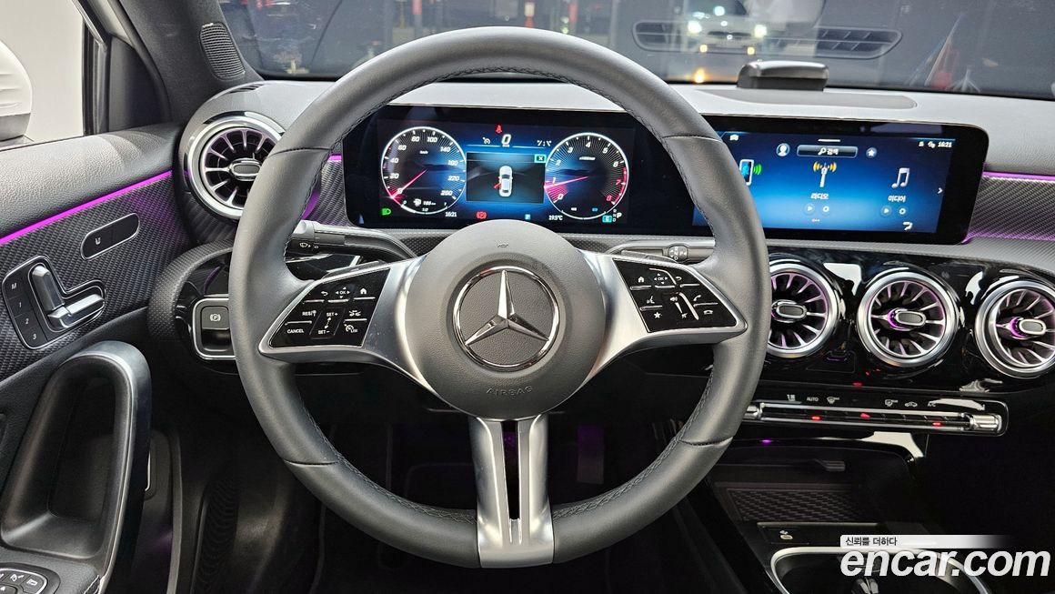 Mercedes-Benz A-Class 2024