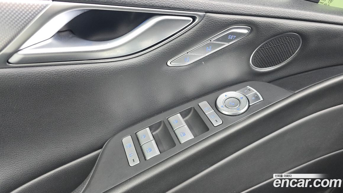 Genesis G80 2023