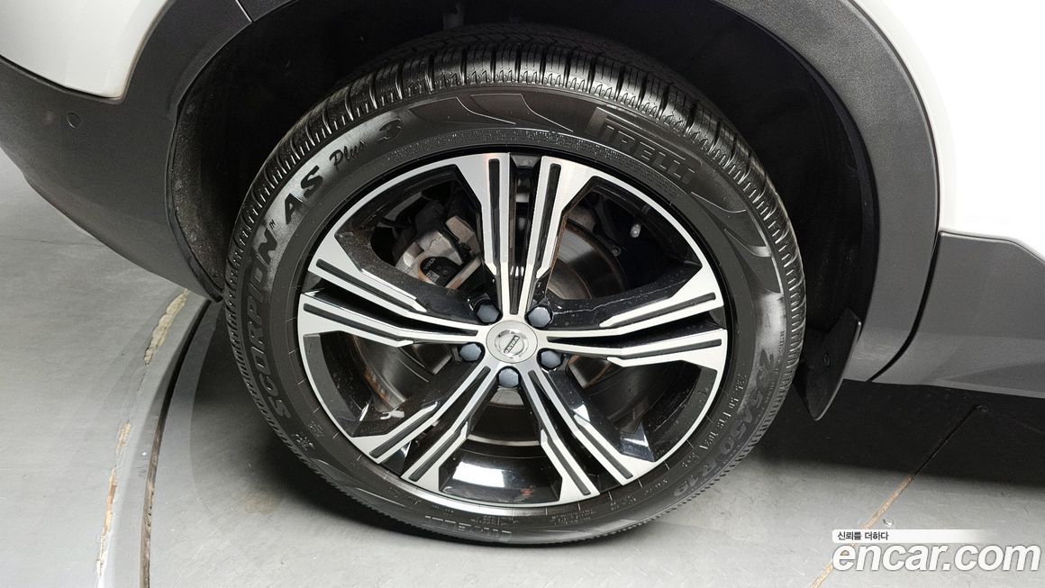 Volvo XC40 2020