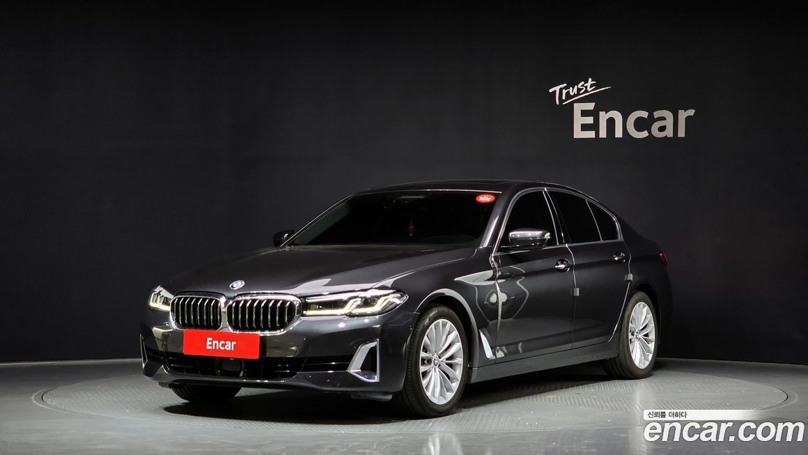 BMW 5-Series 2021