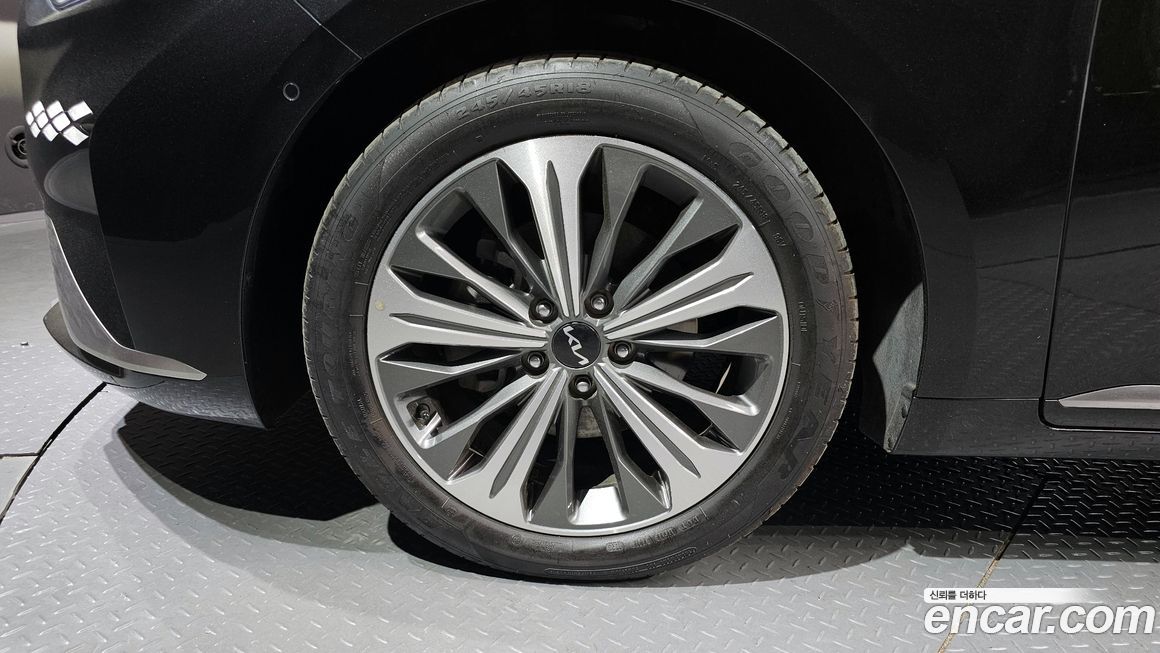 Kia K8 2024