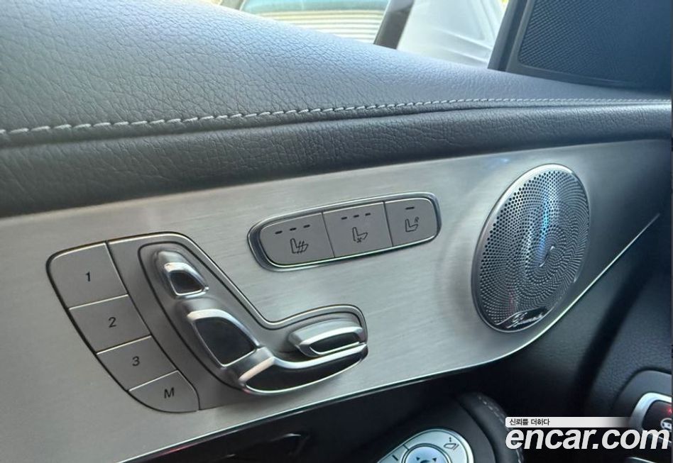 Mercedes-Benz GLC-Class 2019