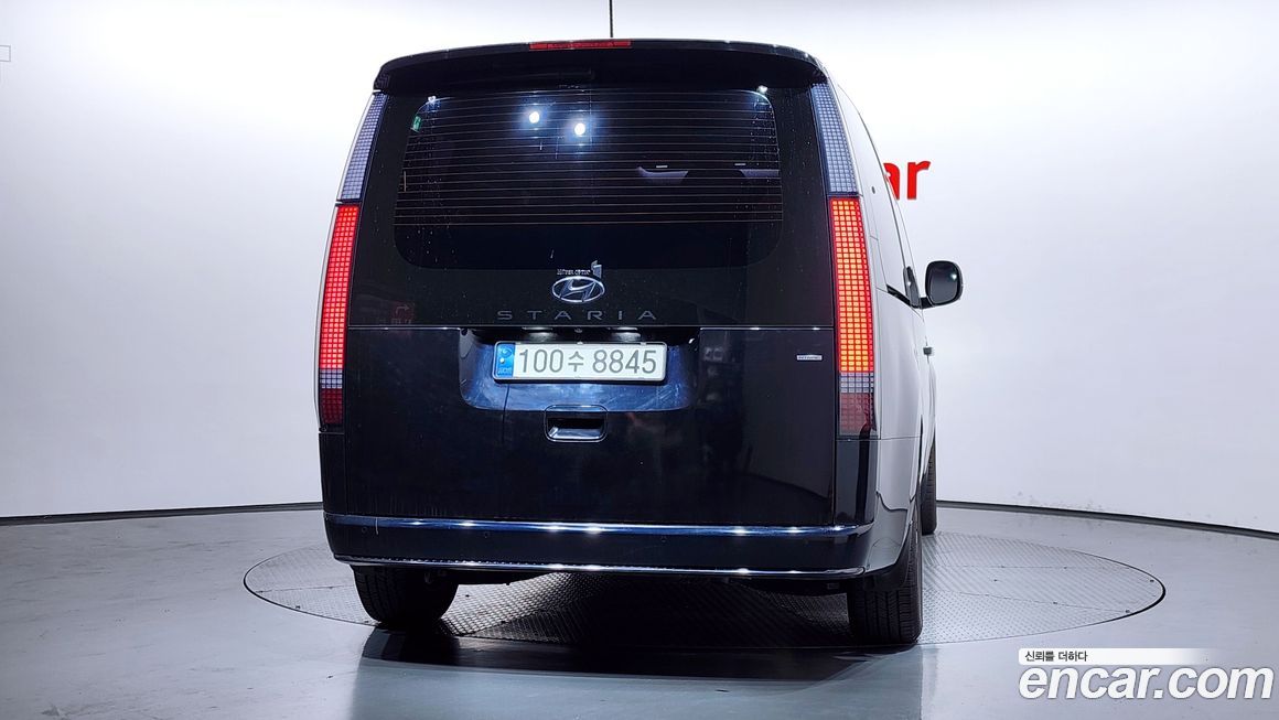 Hyundai Staria 2022