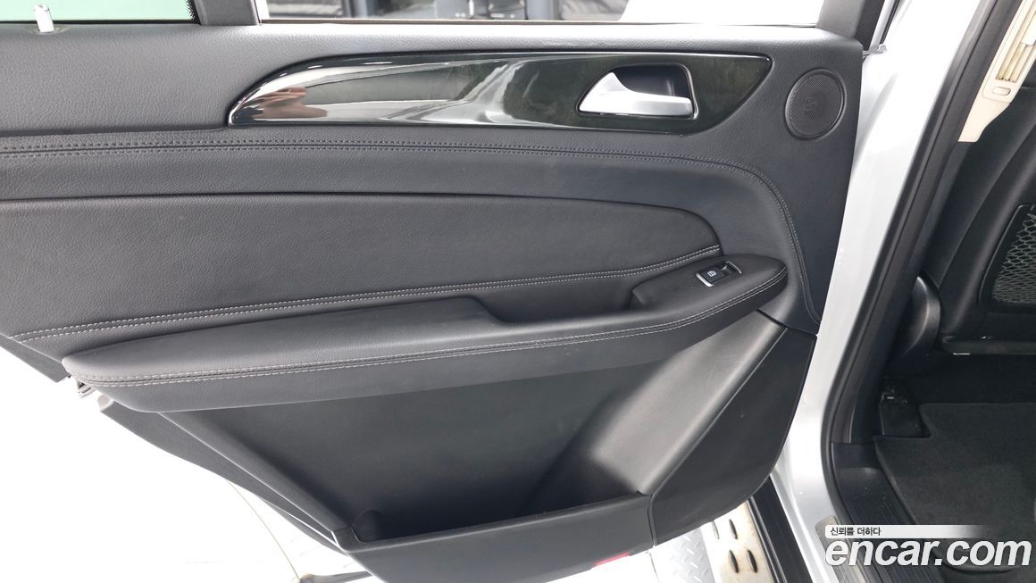 Mercedes-Benz GLS-Class 2017