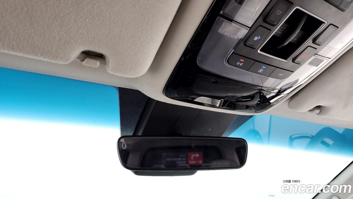 Hyundai Staria 2022