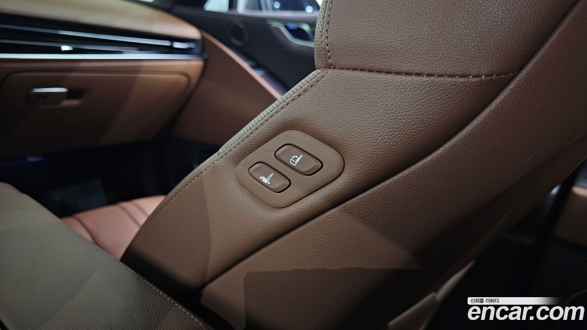 Genesis G80 2023