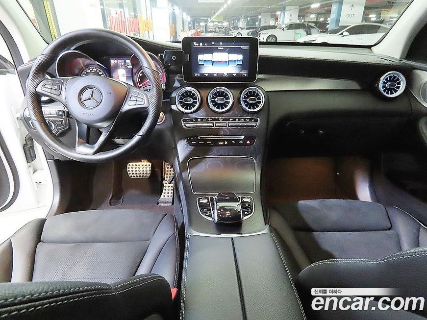 Mercedes-Benz GLC-Class 2019