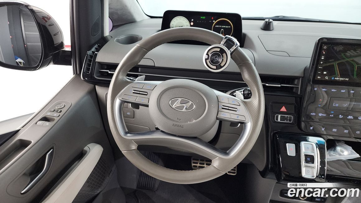 Hyundai Staria 2022