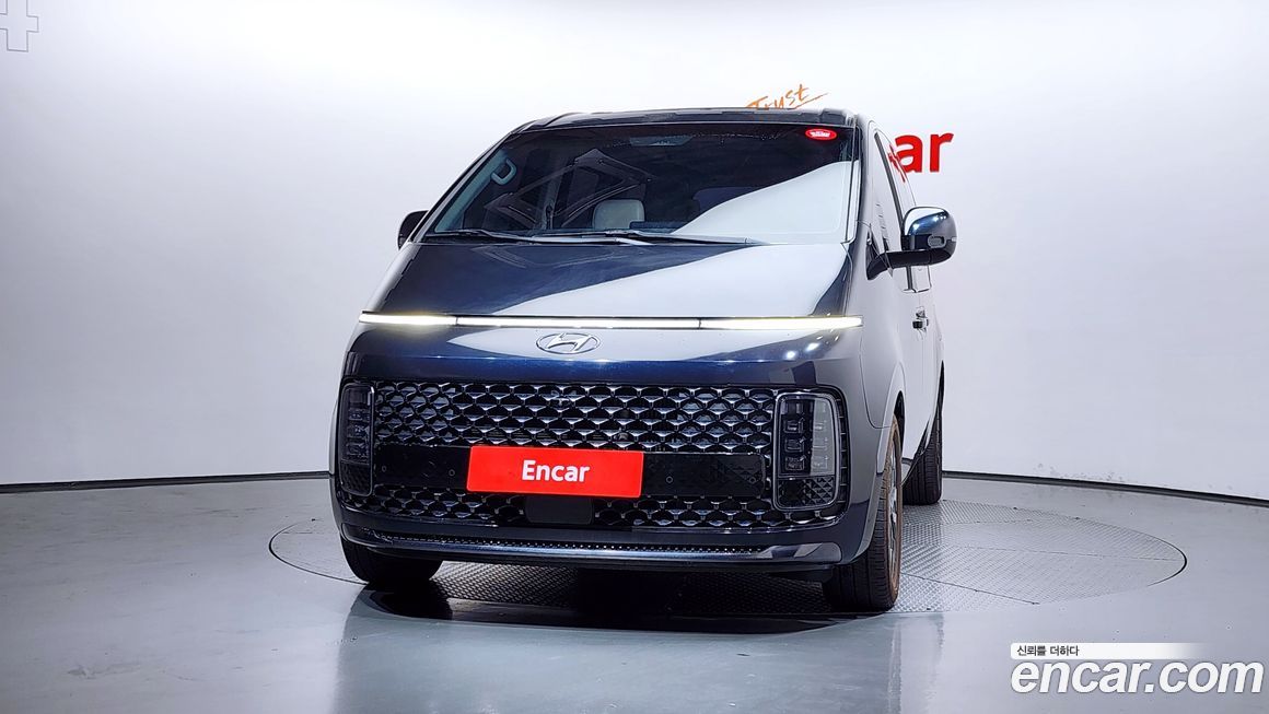Hyundai Staria 2022