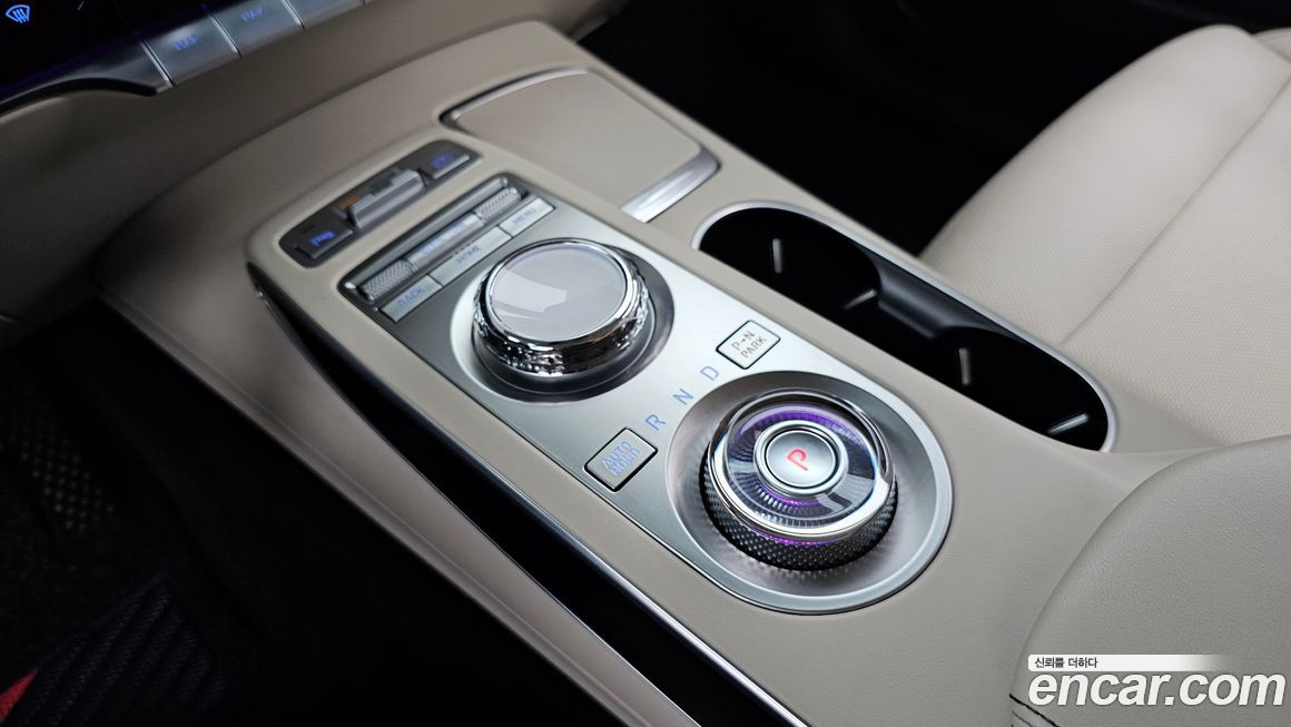 Genesis GV70 2021