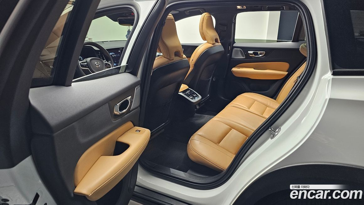 Volvo V60 2021