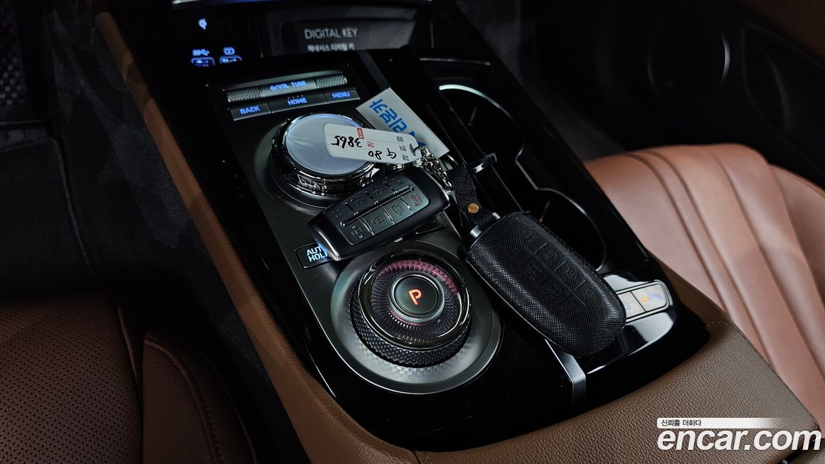 Genesis G80 2023