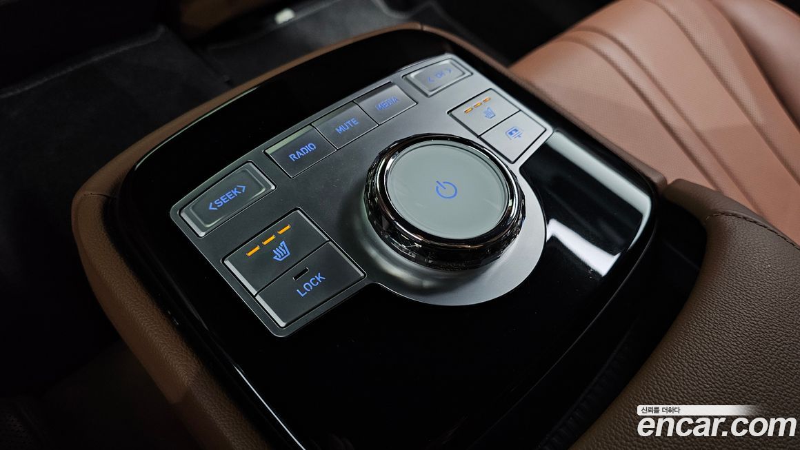 Genesis G80 2023