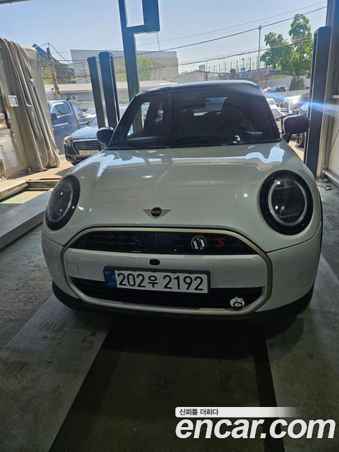 Mini Cooper 2025