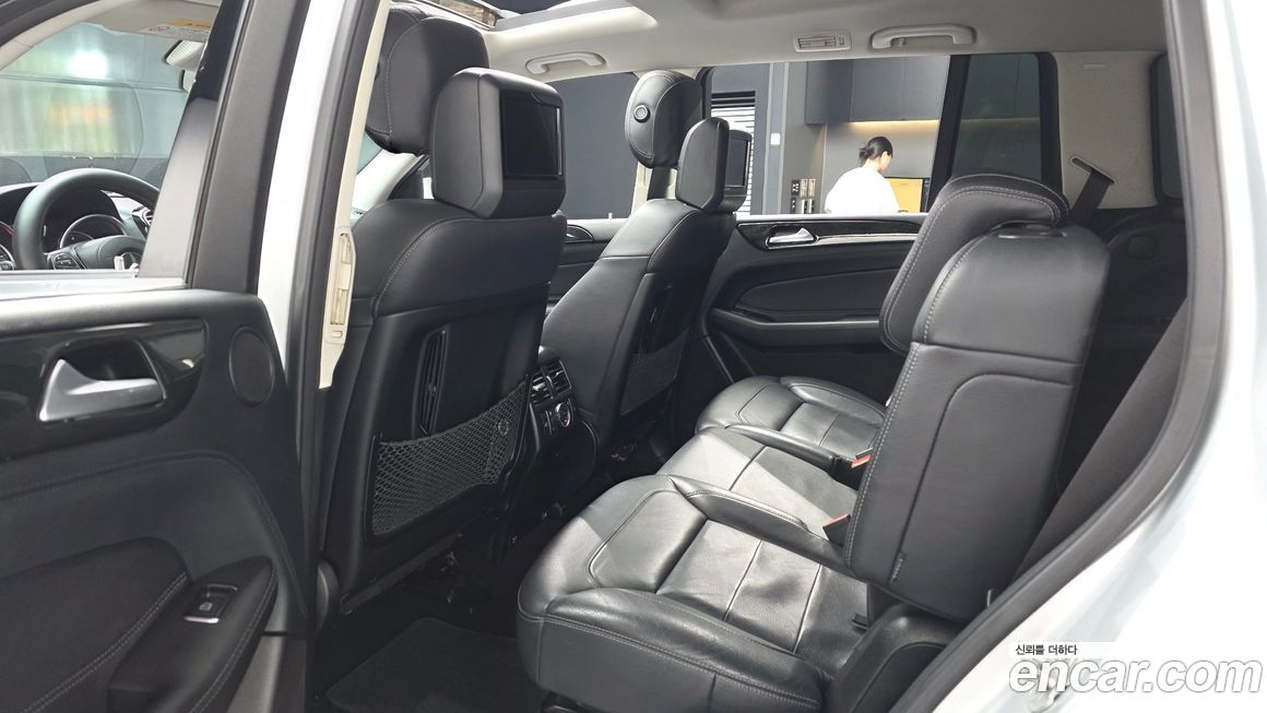 Mercedes-Benz GLS-Class 2017