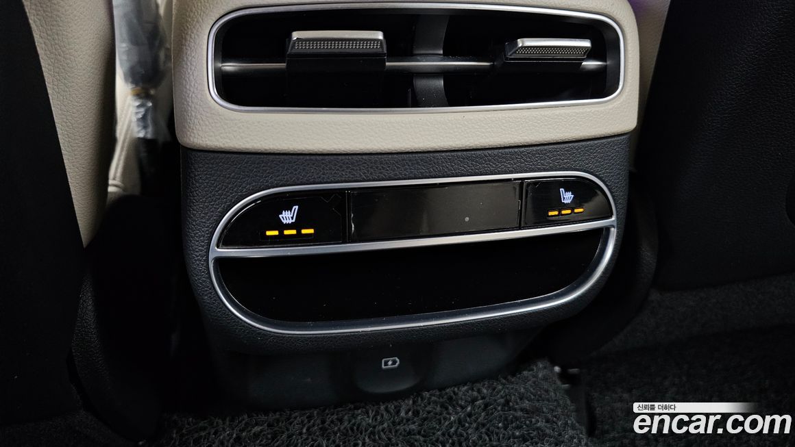 Genesis GV70 2021