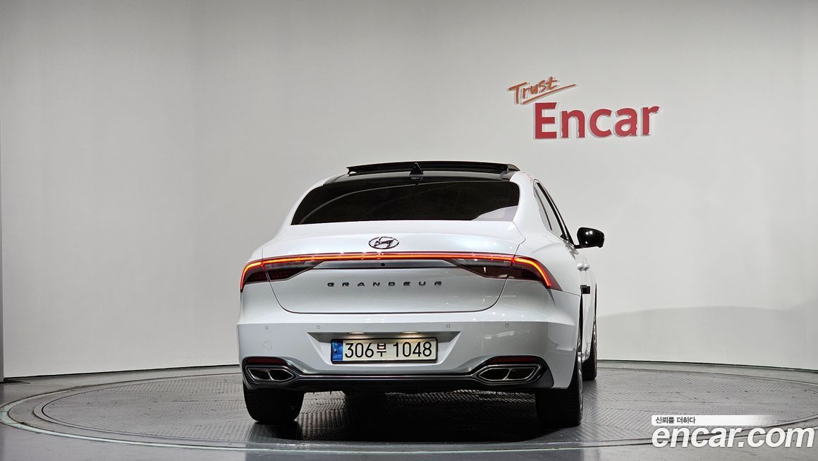 Hyundai Grandeur 2020