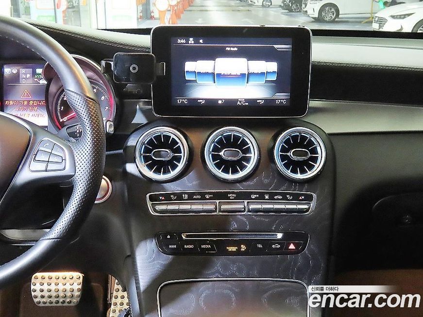 Mercedes-Benz GLC-Class 2019