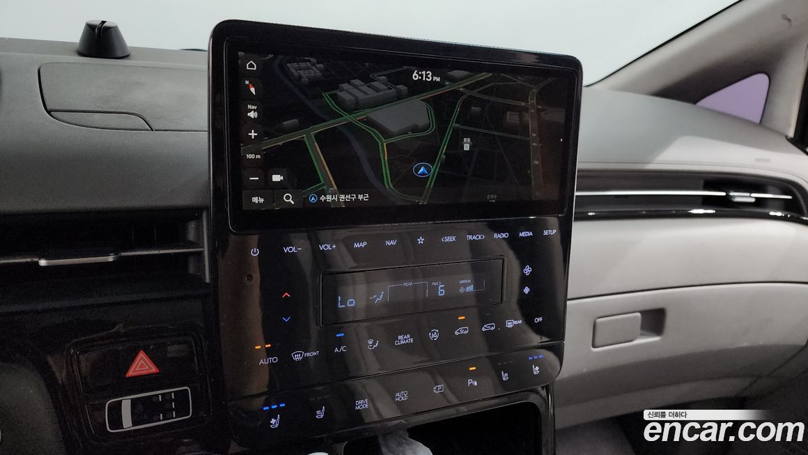 Hyundai Staria 2022