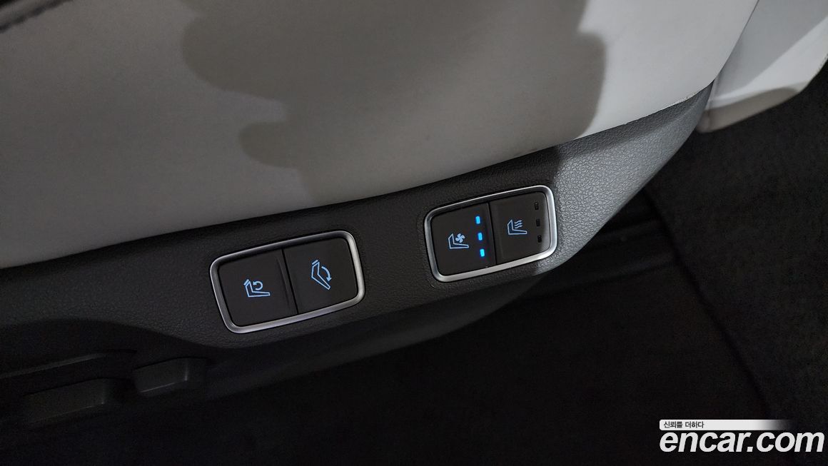 Hyundai Staria 2022