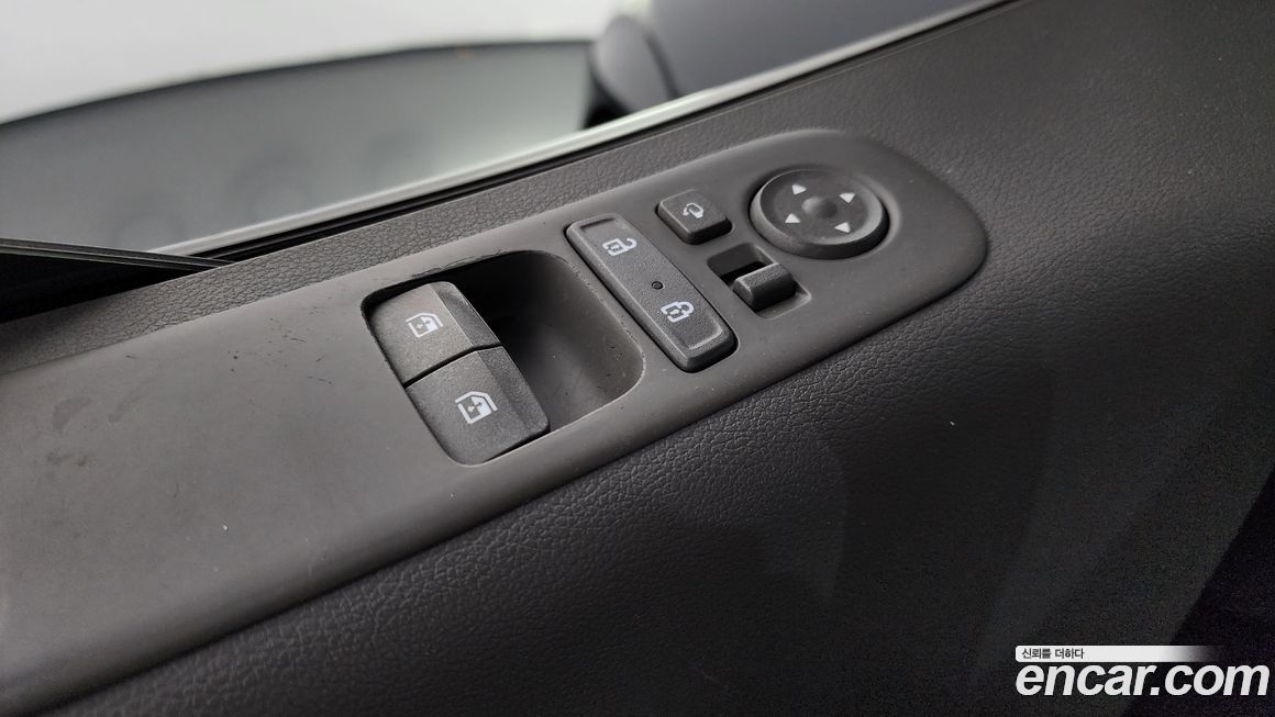 Hyundai Staria 2022
