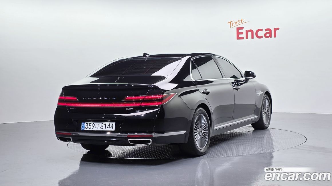 Genesis G90 2020