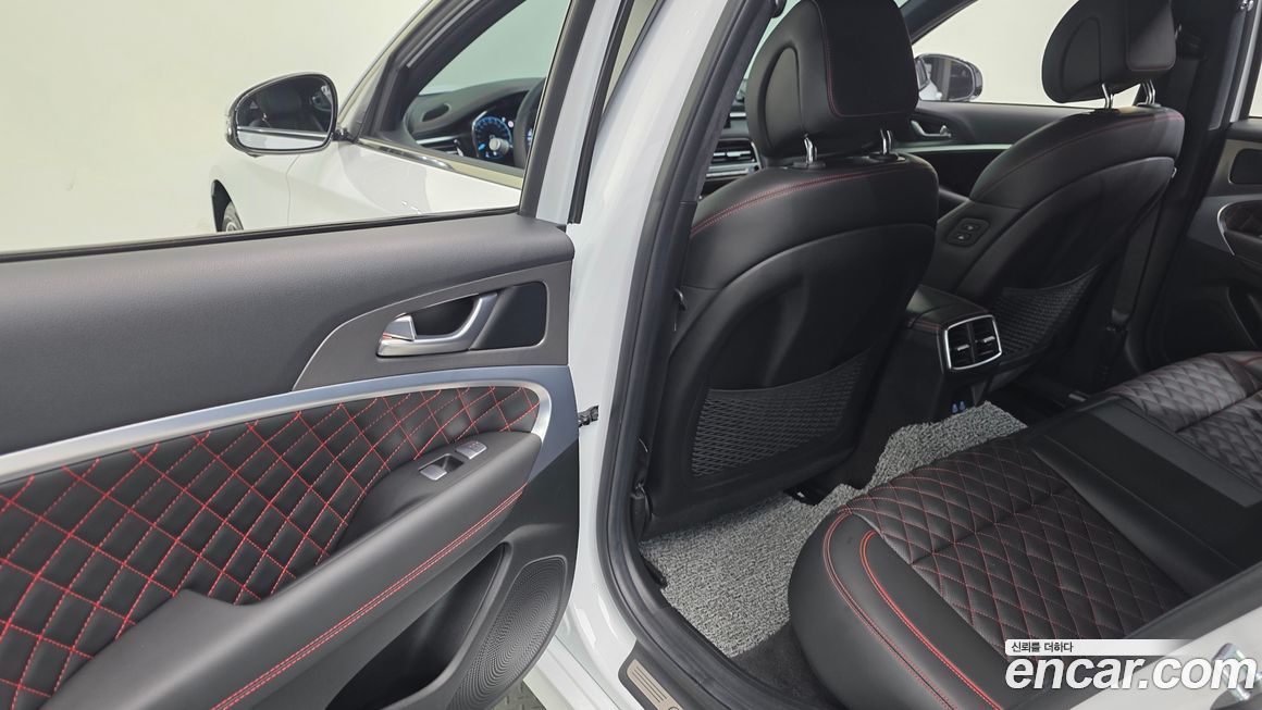 Genesis G70 2024