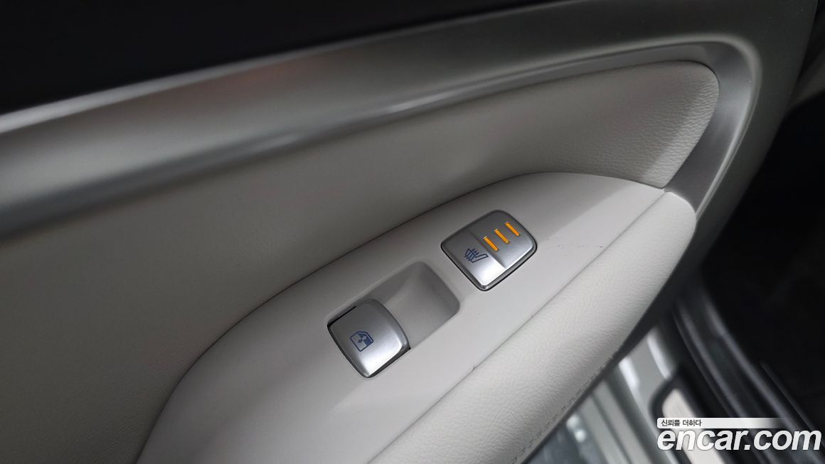Genesis G70 2024