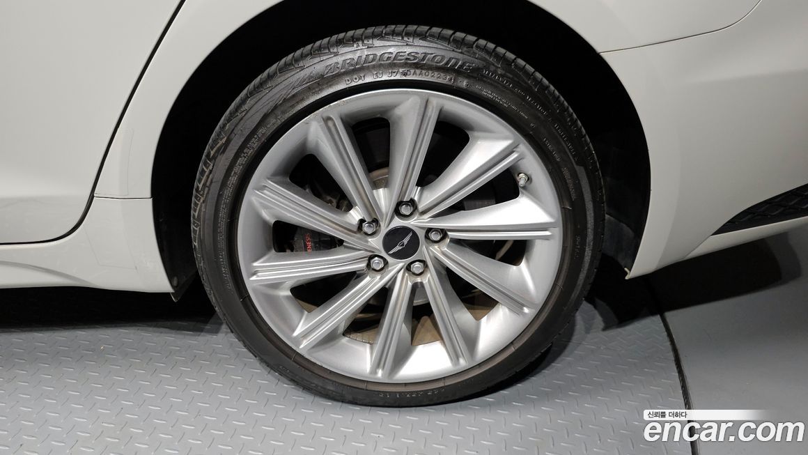 Genesis G70 2024