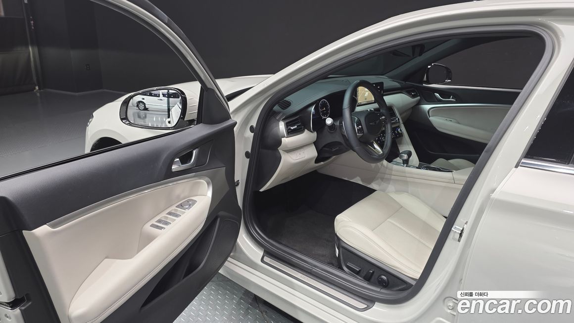 Genesis G70 2024