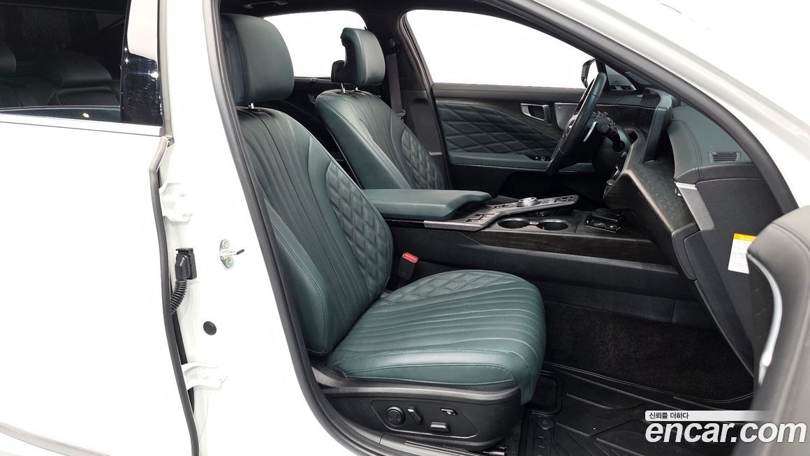 Kia K8 2023