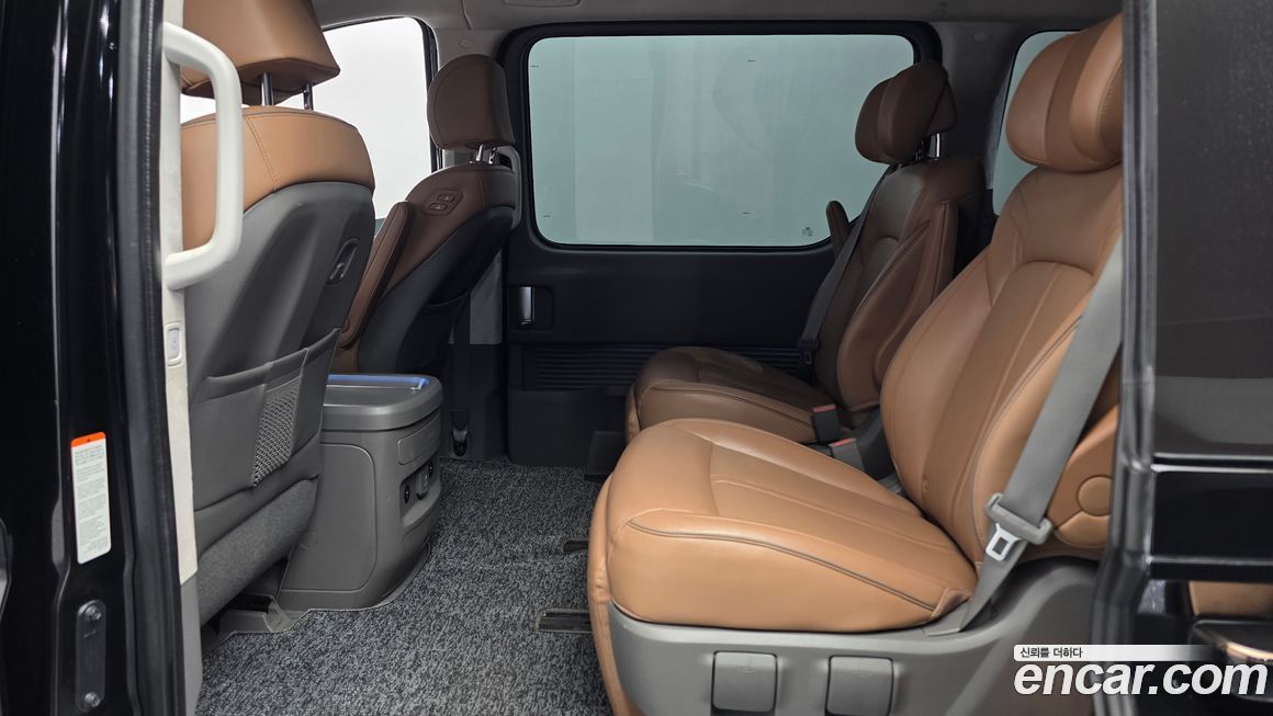 Hyundai Staria 2022