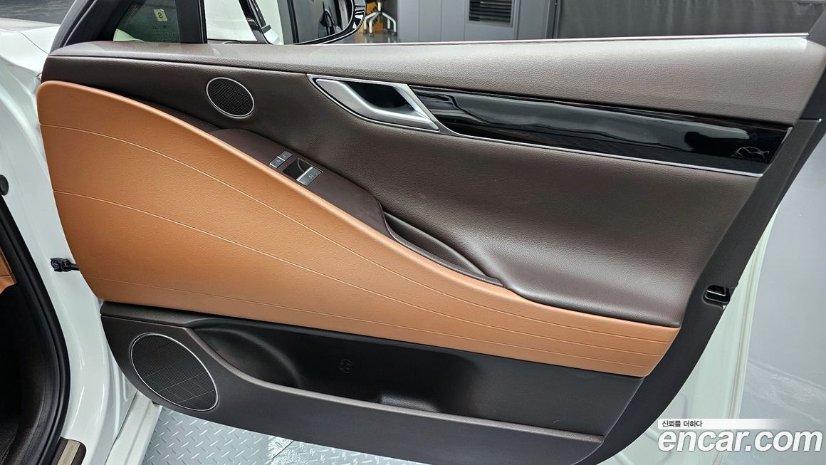 Genesis G80 2021