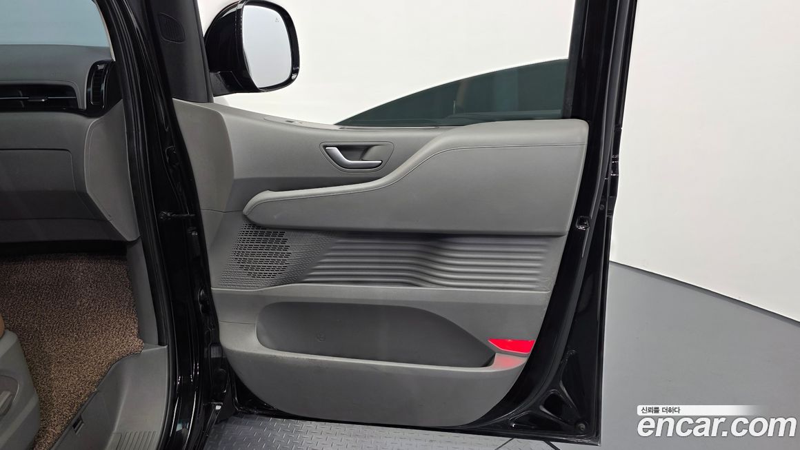 Hyundai Staria 2022