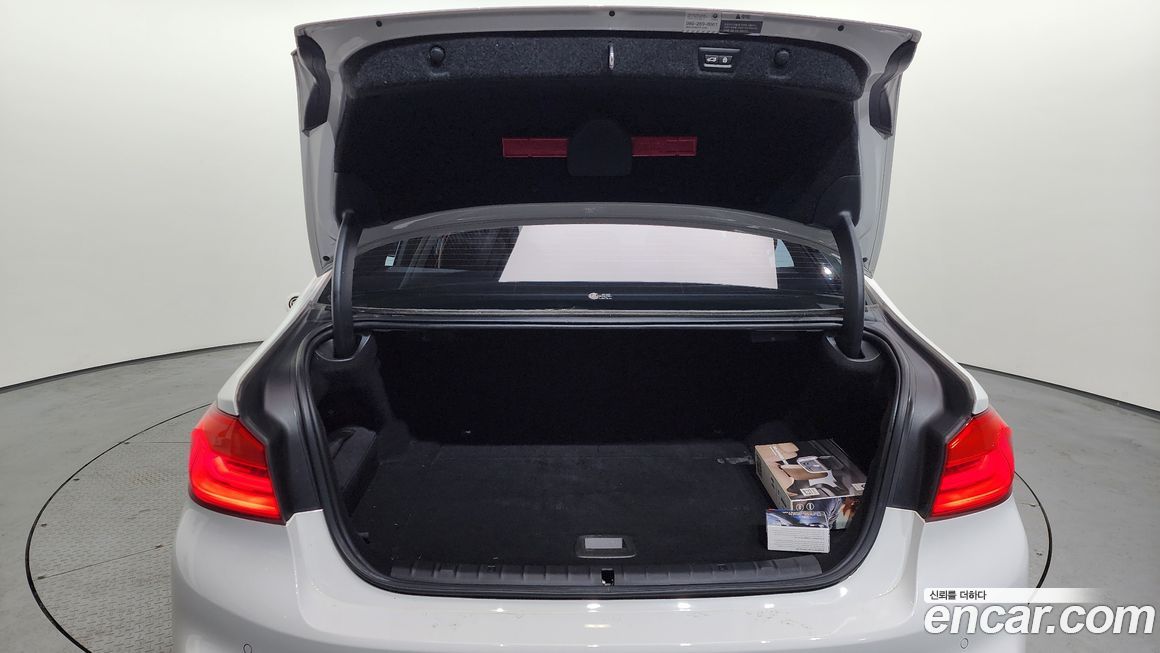 BMW 5-Series 2020