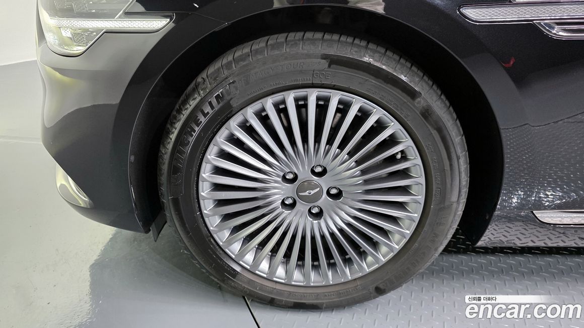 Genesis G90 2020