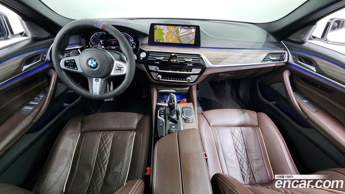 BMW 5-Series 2020