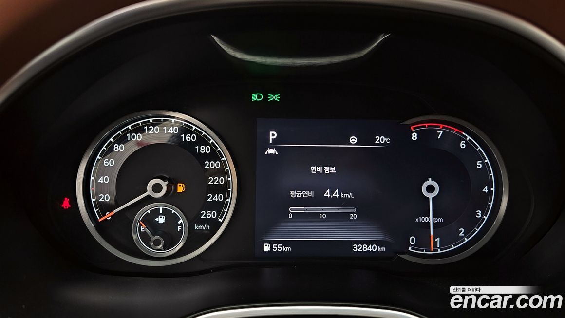 Genesis G80 2021